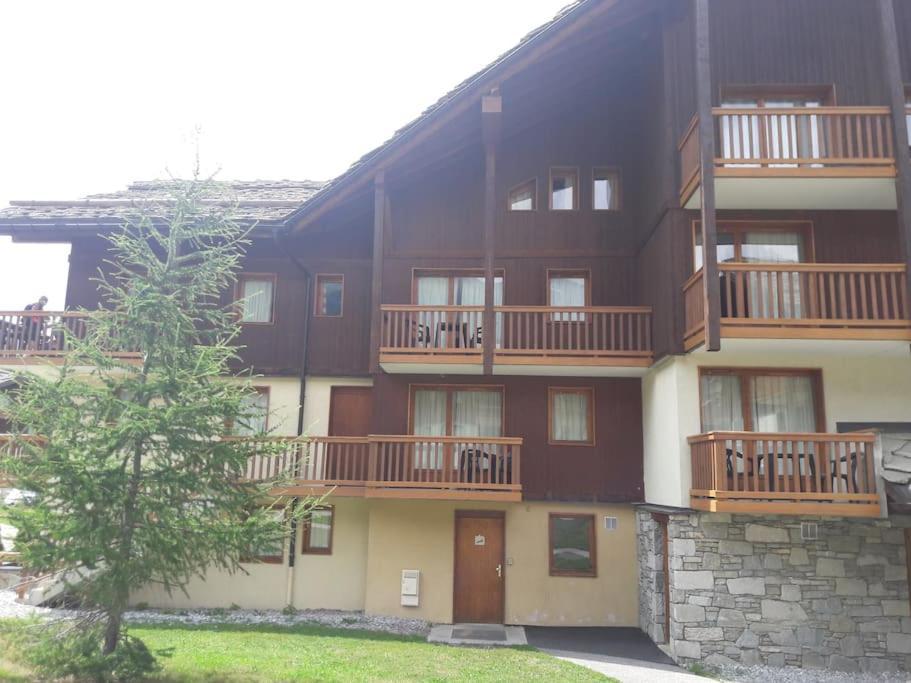 Residences De Luxe Les Alpages Val Cenis - 4 Pers Lanslebourg-Mont-Cenis Exterior foto